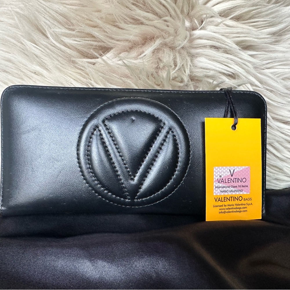 Valentino Black Wallet
